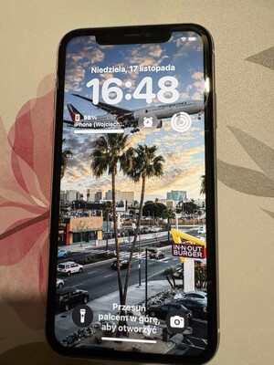 Elbląg Witam mam na sprzedaż iPhone 11 128 GB pamięci wewnętrznej iPhone jest w idealnym stanie bateria ma 87 procent