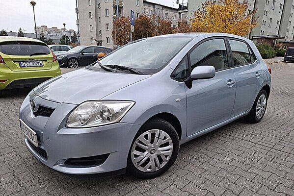 Elbląg TOYOTA AURIS1.4 D4D2008 rPo dużym przeglądzie- doinwestowanySTAN BDB