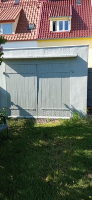 Elbląg &nbsp; Wynajmę garaż murowany, z prądem, zamykany na solidną bramę. Garaż o pow. ok.17 m2,&nbsp; znajduje się