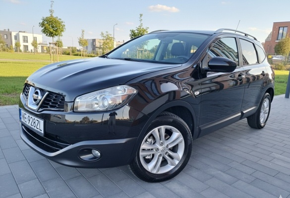 Elbląg Qashqai+2 Benzyna2.0  141km 7 Miejsc