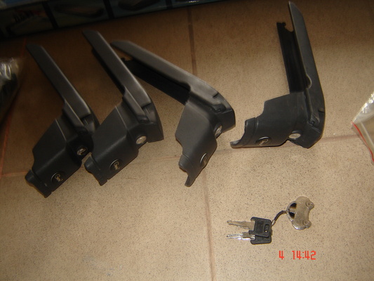 Elbląg Sprzedam (używany) samochodowy bagażnik dachowy na dwa rowery. Bagażnik włoskiej firmy Gev, posiada