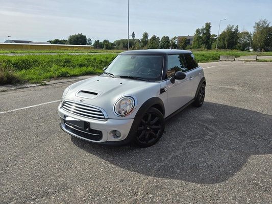 Elbląg Sprzedam auto Mini Cooper w stanie idealnym.
Auto prezentuje sie bardzo ładnie, mechanicznie jest bez żadnych