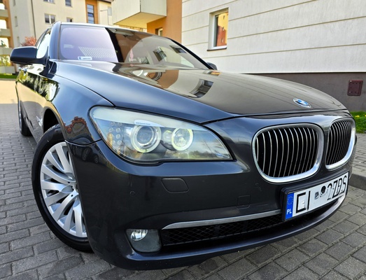 Elbląg BMW 7 740i  3.0Benzynka  327KM 2009Rok Bezawaryjna Jednostka Salon Polska-Klimatronik  Poduszki