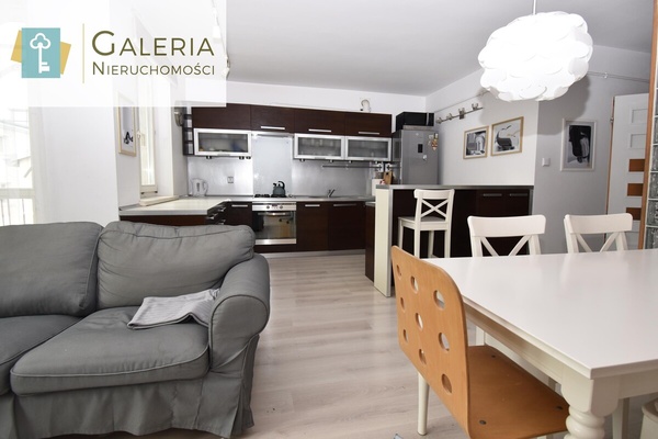 Elbląg GALERIA NIERUCHOMOŚCIZ pasji i miłości do nieruchomościNa sprzedaż: 3 pokojowe mieszkanie z balkonem gotowe do