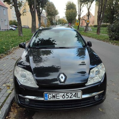 Elbląg Renault Laguna 
Stan bardzo dobry, sprowadzony w 2020 r od pierwszego właściciela. 
Serwisowana na bieżąco,