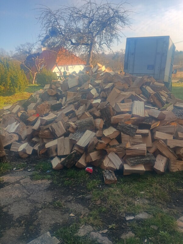 Elbląg Witam serdecznie, posiadam na sprzedaż drewno opałowe i kominkowe. Drewno cięte na zyczeni  klienta, posiadam