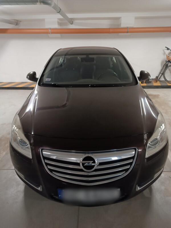 Elbląg OPEL INSIGNIA z 2011 roku.
Samochód w ciągłej eksploatacji. Niski przebieg - silnik i skrzynia biegów pracują