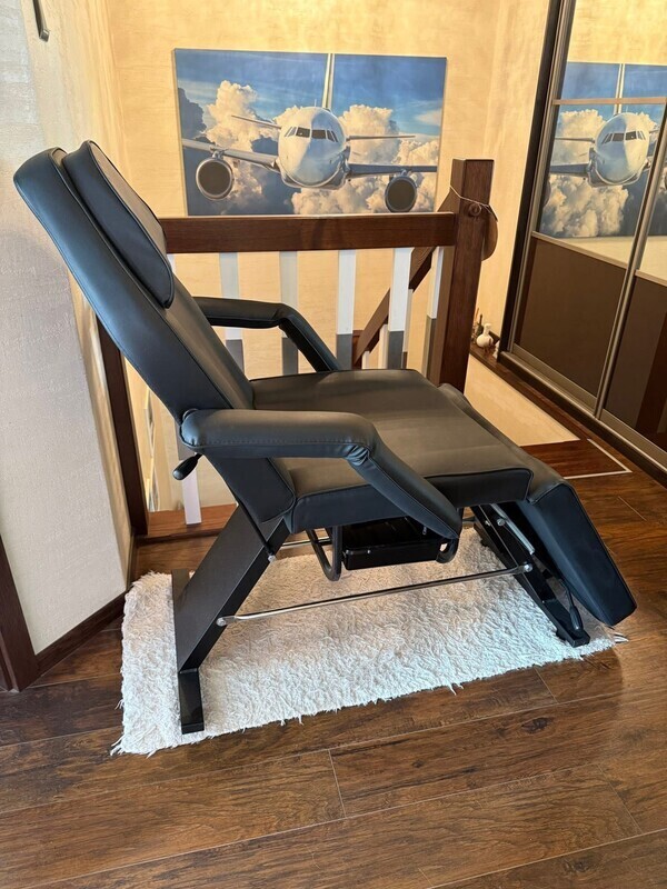 Elbląg Fotel kosmetyczny z kuwetami czarny łóżko leżanka SPA. Prawie nowy. 2miesięczny. Stan