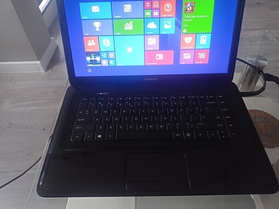 Elbląg Sprzedam laptopa + urządzenie wielofunkcyjne gratis.