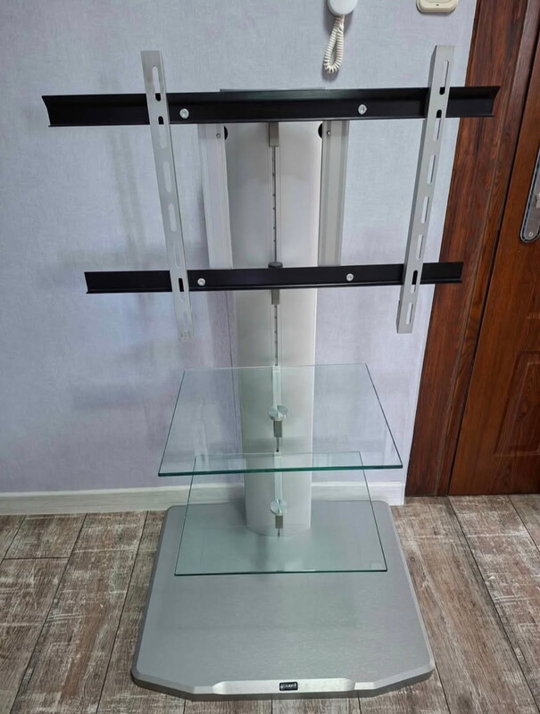 Elbląg SPRZEDAM STOJAK RTV FIRMY HUBERTUS W BARDZO DOBRYM STANIE. TRANSPORT I ZNIESIENIE Z 1PIĘTRA WE WŁASNYM