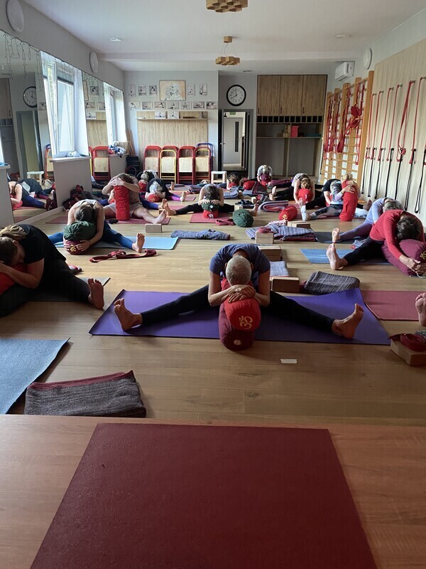 Elbląg KURS JOGI 🧘🏻&zwj;♀️🧘&zwj;♂️od PODSTAW 
Od 05.01.2026 do