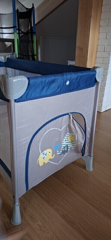 Elbląg Sprzedam łóżeczko turystyczne 60x120,bardzo łatwe rozkładanie