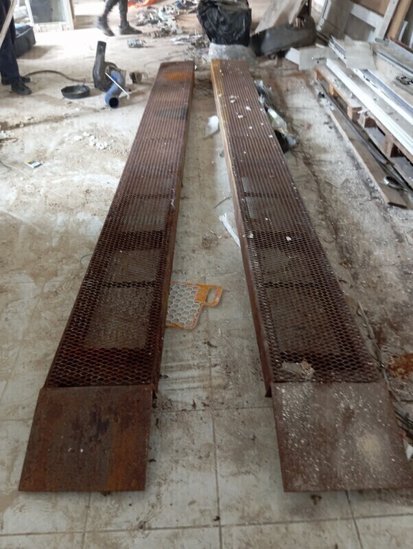 Elbląg Podjazdy do wjechania osobówki na samochód ciężarowy