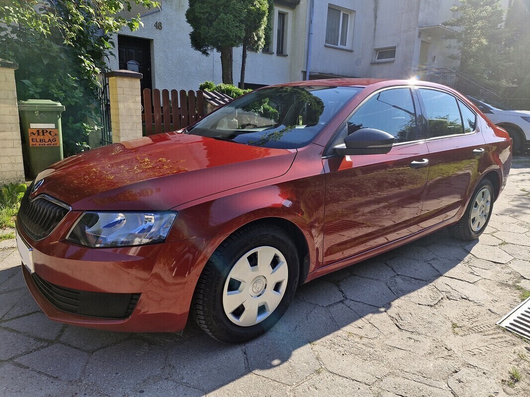 Elbląg Skoda Octavia1.6 TDIModel 2015KlimatyzacjaKupiona w Polskim Salonie