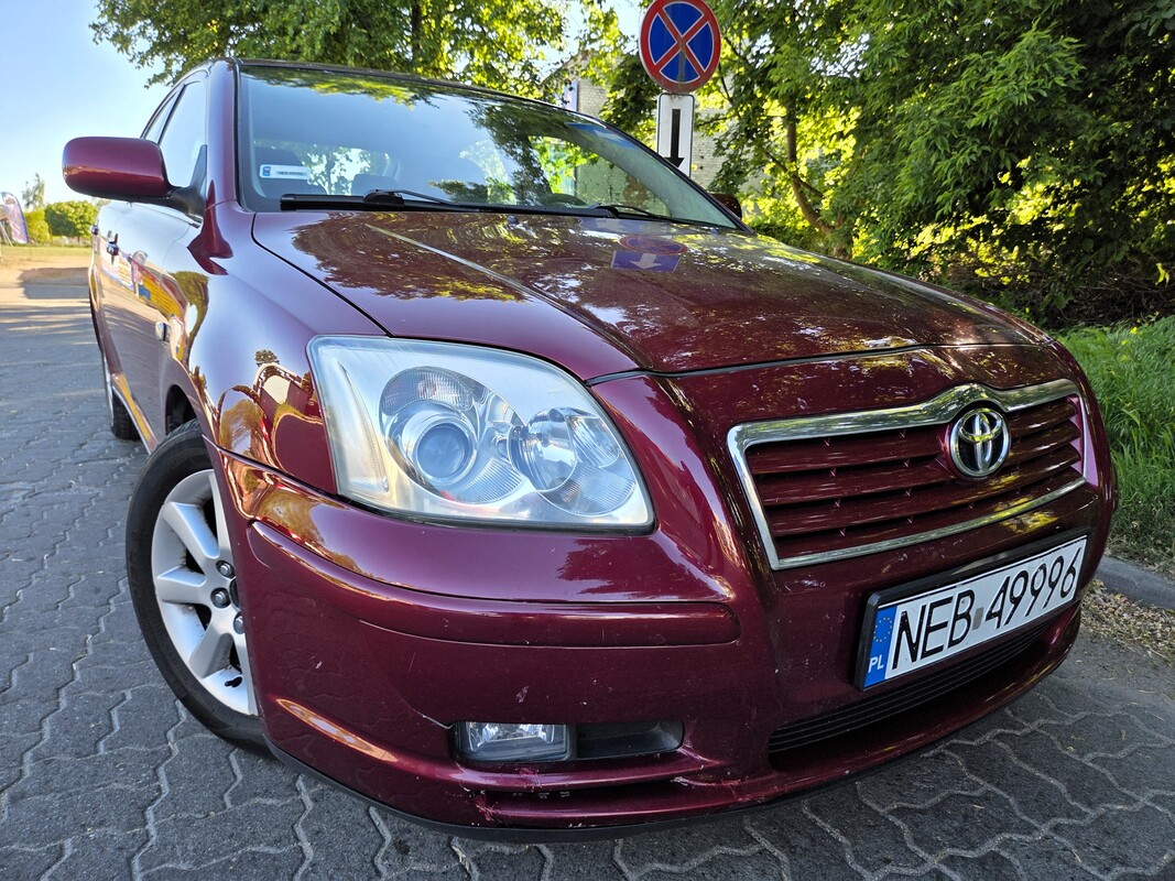 Elbląg Toyota Avensis 1,8Benzynka 130KM Bogata&nbsp; Wersja Wyposażenia 2005Rok-Klimatronik&nbsp; Poduszki Powietrzne