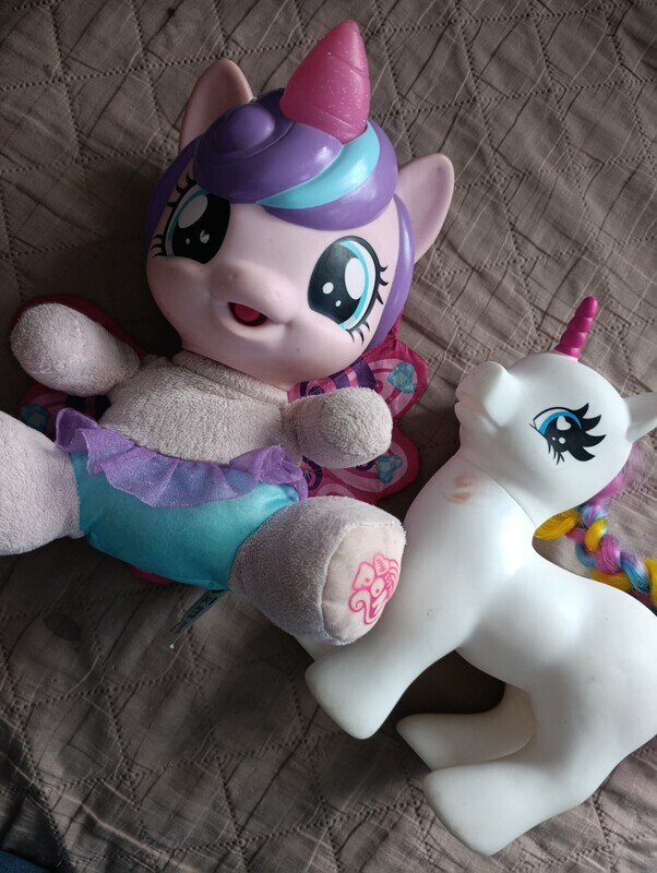 Elbląg Sprzedam interaktywnego kucyka My Little Pony FlurryHeart marki Hasbro. Stan dobry do wyczyszczenia, sprzedaje