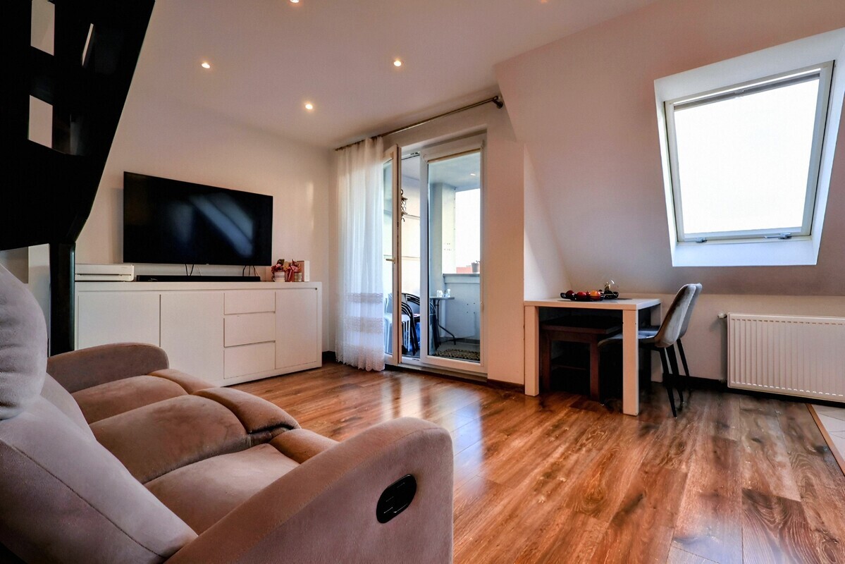 Elbląg Wyjątkowe dwupoziomowe mieszkanie 64 m2 gotowe do wprowadzeniaElbląg, ul. Browarna — komfort, przestrzeń