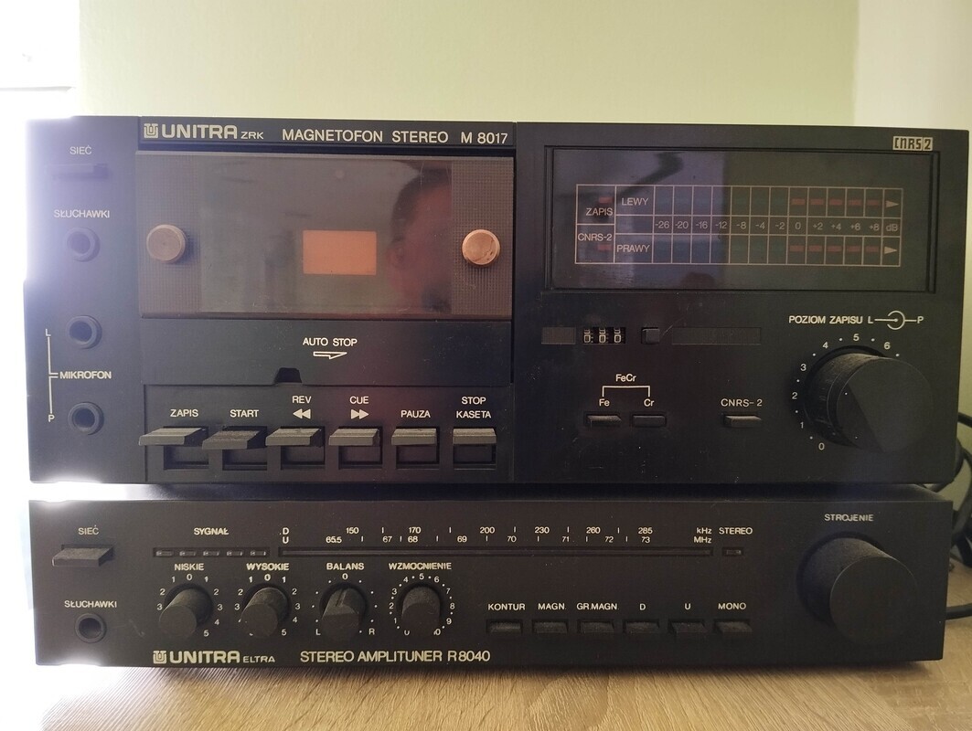 Elbląg Sprzedam UNITRA Eltra R8040 i UNITRA zrk M8017.Stan wizualny bardzo dobry. Nie włącza się.