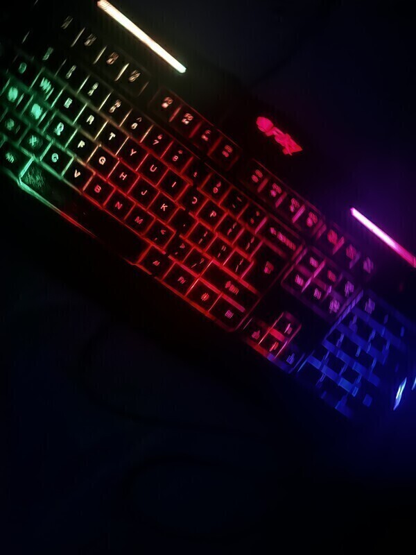 Elbląg Sprzedam używaną podświetlaną klawiaturę FURY Spitfire w stanie średnim
płatność: przelew na telefon lub