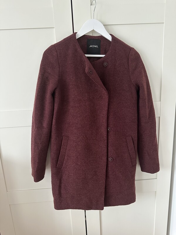 Elbląg Płaszcz damski używany r. XS