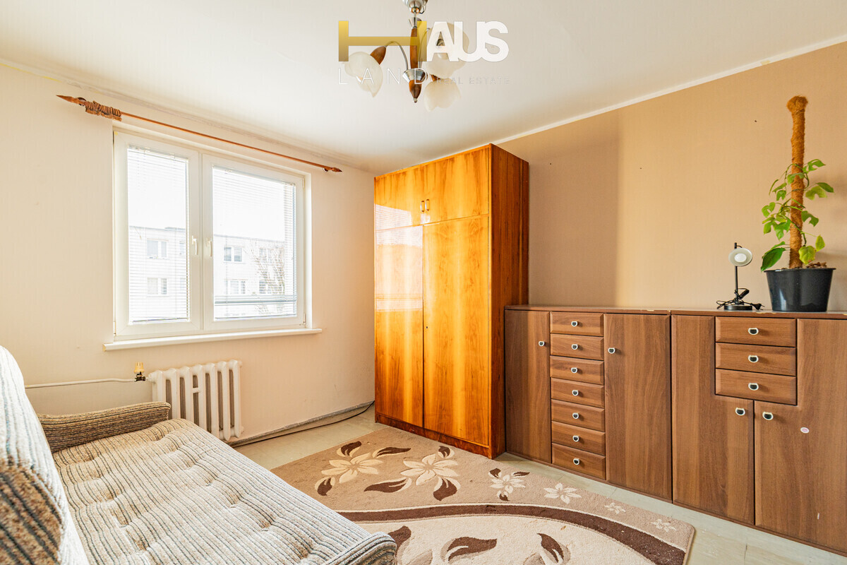 Elbląg ELBLĄG, UL. BAŻYŃSKIEGO POWIERZCHNIA 42,3 M22 POKOJE, OSOBNA KUCHNIABALKON, PIWNICADO WŁASNEJ