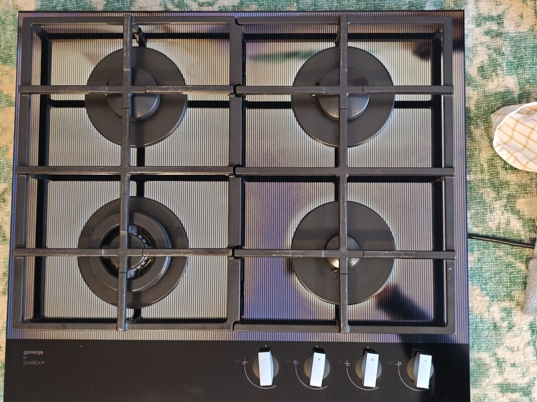 Elbląg Sprzedam płytę gazową GORENJE  GCW641ST. Płyta zasilana gazem ziemnym. 
Pasuje do szafki 60cm. Sprawna posiada