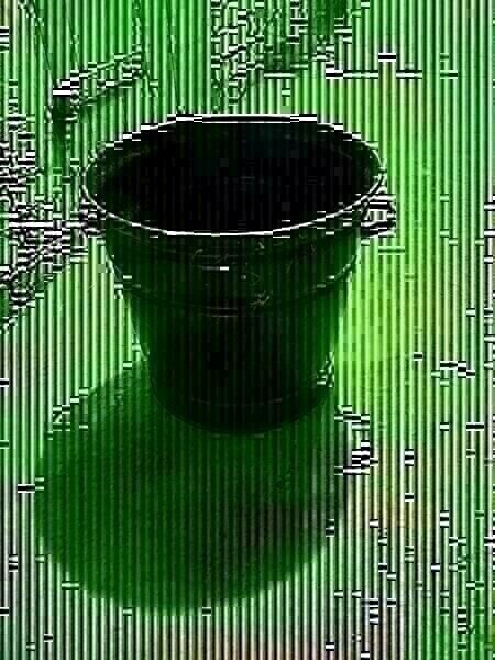 Elbląg Witam
Sprzedam kociołek emaliowany, z czasów PRL, kolekcja. Stan widoczny na zdjęciach. 
Wymiary wysokość 37