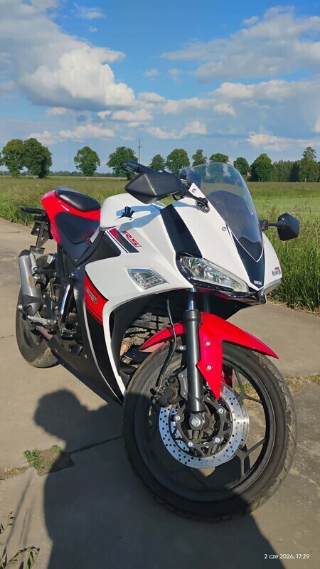 Elbląg SPRZEDAM MOTOROWER ROMET ARROW FLY 50
Rocznik 2022r
 na kat. AM 
-regularnie serwisowany (jest książeczka