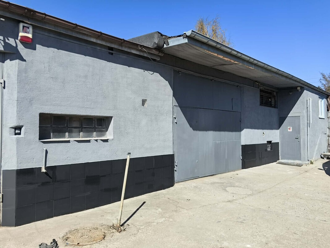 Elbląg Pomieszczenie 30m2 na lakiernię detaling, garażDodatkowo pomieszczenie socjalne35m2