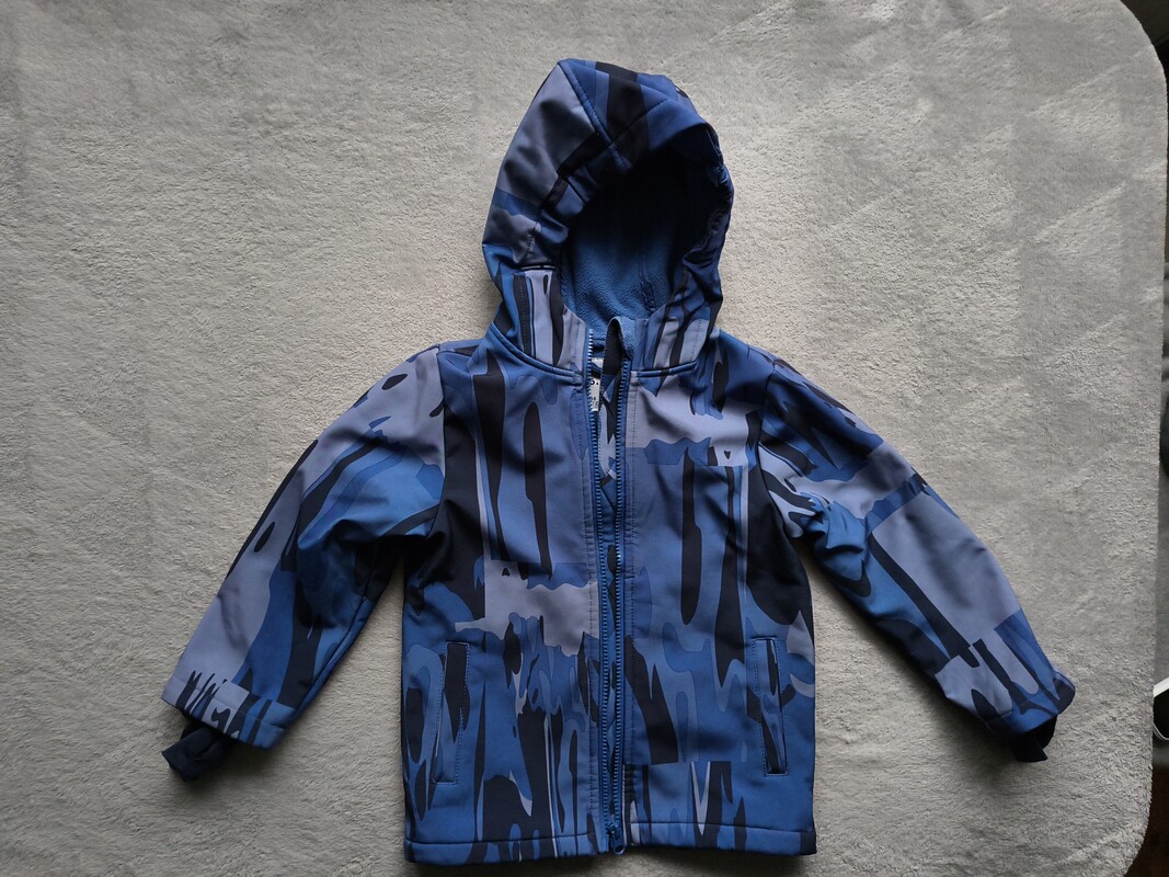 Elbląg Sprzedam kurtkę chłopięcą typu softshell firmy 5-10-15,rozmiar 110.Stan - prawie jak nowa. Kurtka jest świetna