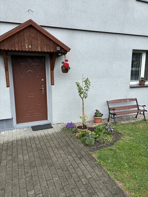 Elbląg 🏡 Wynajmę kawalerkę w domu jednorodzinnym – w pełni umeblowana, bez dodatkowych opłat!Gotowa do