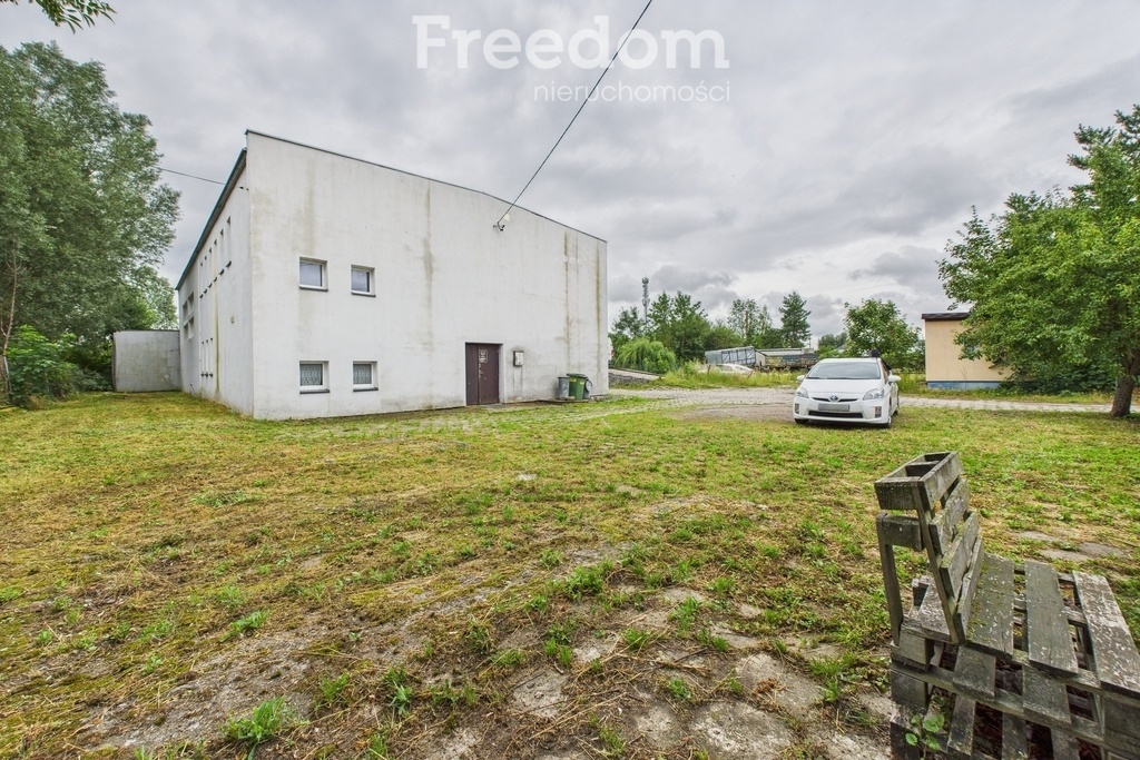 Elbląg FREEDOM NIERUCHOMOŚCISprzedam lokal użytkowy - Markusy. Na sprzedaż funkcjonalna, dwukondygnacyjna hala o