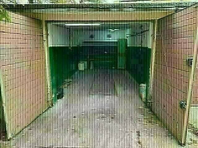 Elbląg Sprzedam garaż własnościowy wraz z gruntem też własność 23 m2, skrajny w zabudowie szeregowej