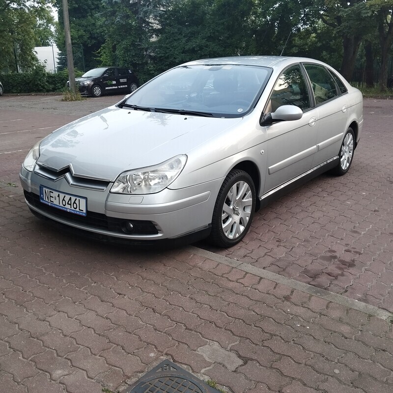 Elbląg Sprzedam Bogatą Wersję CITROENA C5 -
Wersja - Srebrny Metalic.
BENZYNA 2.0 Litra. Plus NOWA Instalacja Gazowa