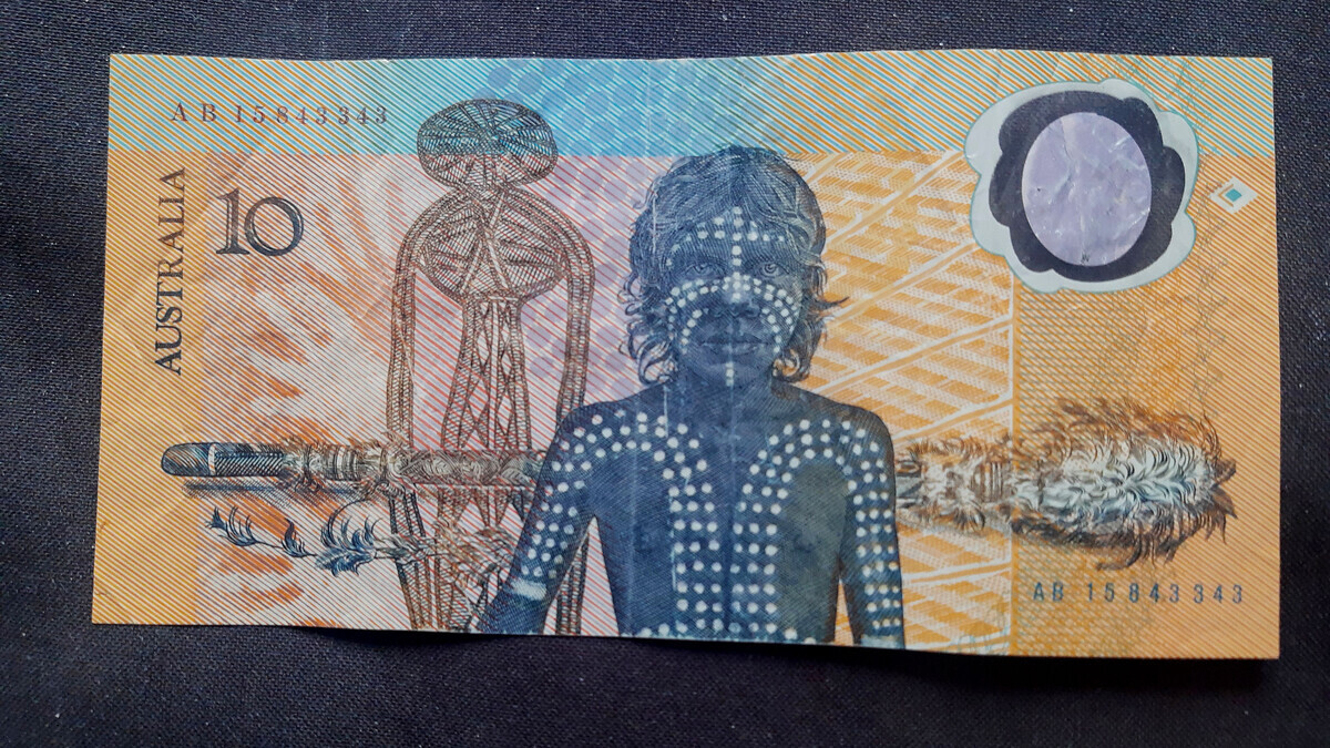 Elbląg Oddam banknot 10 dolarów australijskich (kolekcjonerski) za 5 piw.