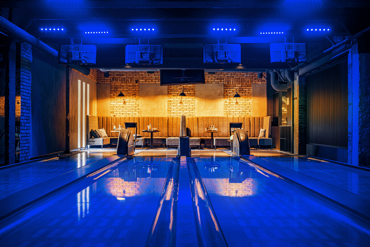 Elbląg Kręgielnia Maszynownia przy Hotelu Młyn szuka kelnera/kelnerki na weekendy. 