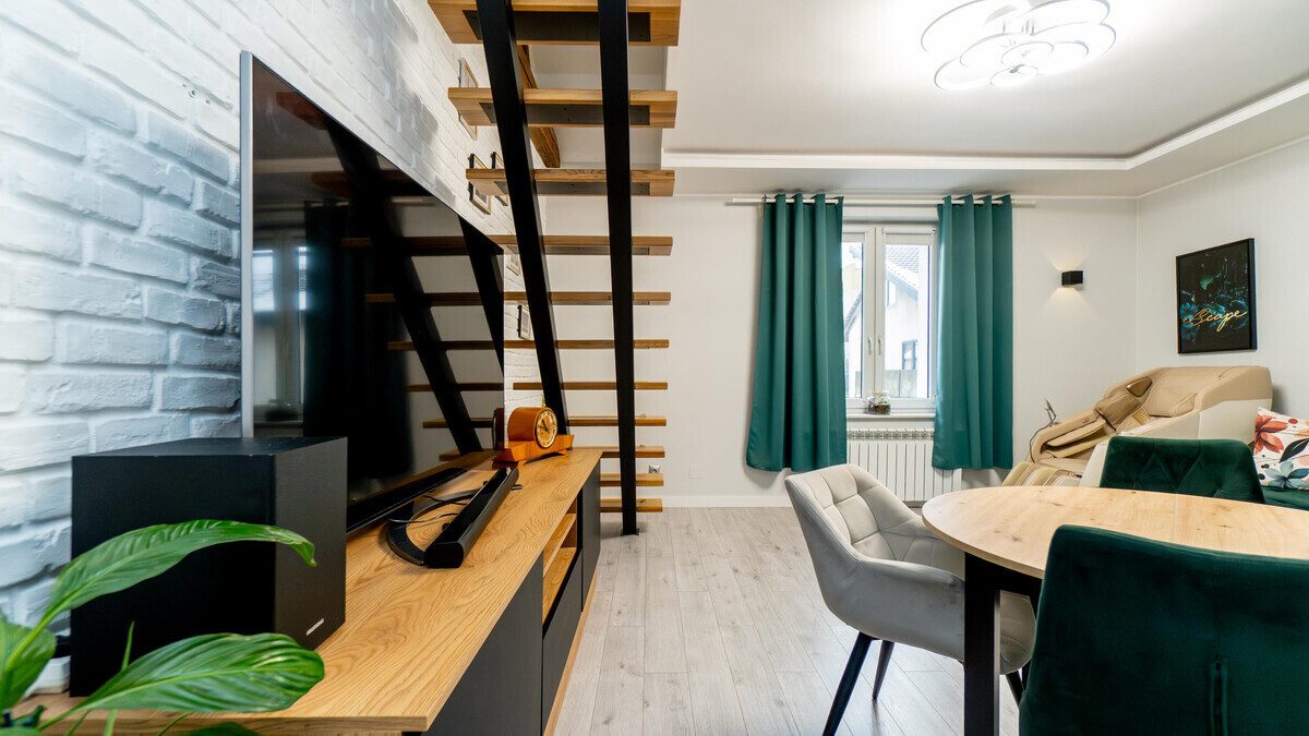 Elbląg TO MY SPRZEDAJEMYNIERUCHOMOŚCI W TYM MIEŚCIEBIURO NIERUCHOMOŚCIAMERICAN HOMEFOR SALE - 4 POKOJE -