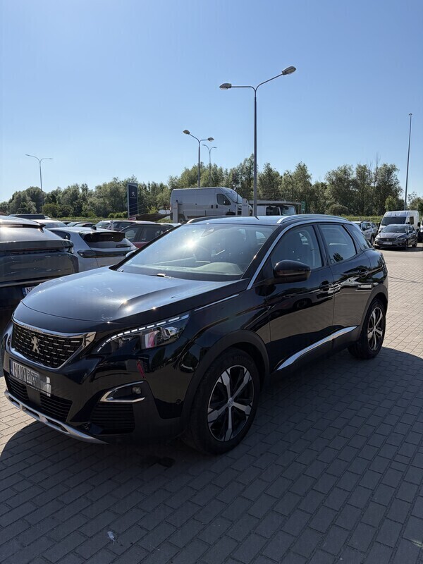 Elbląg Sprzedam samochód Peugeot 3008 Allure Pack kolor czarny metalic ze srebrnymi dodatkami. Kupiony w 2020 roku w