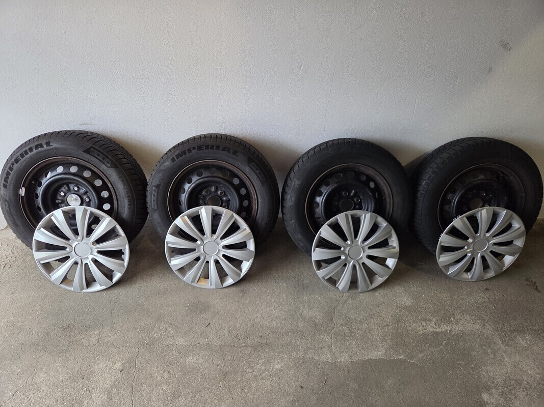 Elbląg Sprzedam komplet opon z felgami, TOYOTA AURIS, COROLLA E15 E16Do kompletu dorzucam kołpaki:2x opony