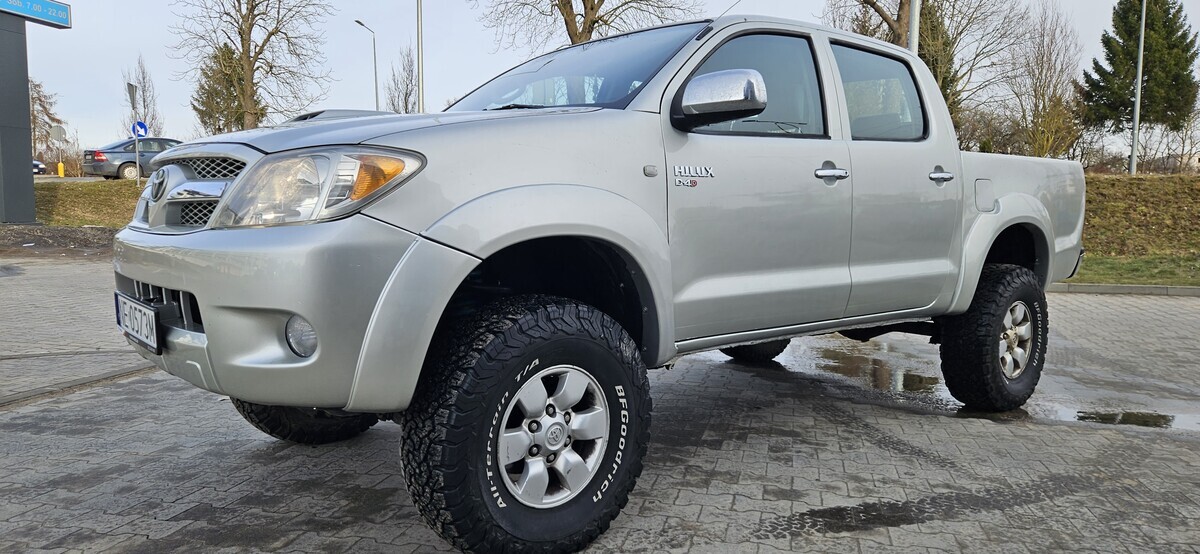 Elbląg TOYOTA HILUX 2,5 D-4D 2007 ROK 
KUPIONA W POLSKIM SALONIE OD NOWOŚCI W MOICH RĘKACH 
PRZEBIEG 163 000 KM