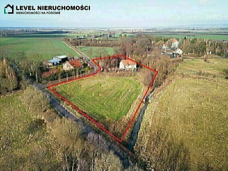 Elbląg LEVEL NIERUCHOMOŚCISiedlisko z potencjałemDom&nbsp; ok.160 m2,działki&nbsp; 5,666 m2MarwicaNIERUCHOMOŚCI NA