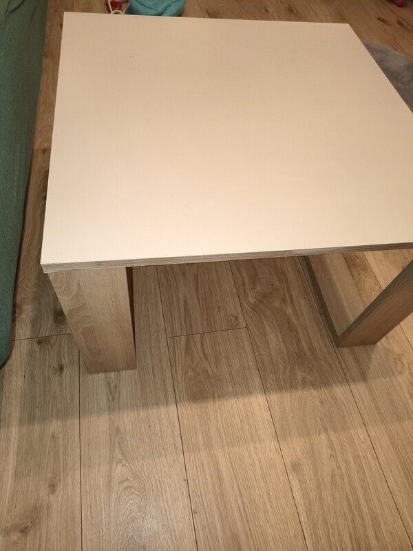 Elbląg Witam. Stolik kawowy 40 zł