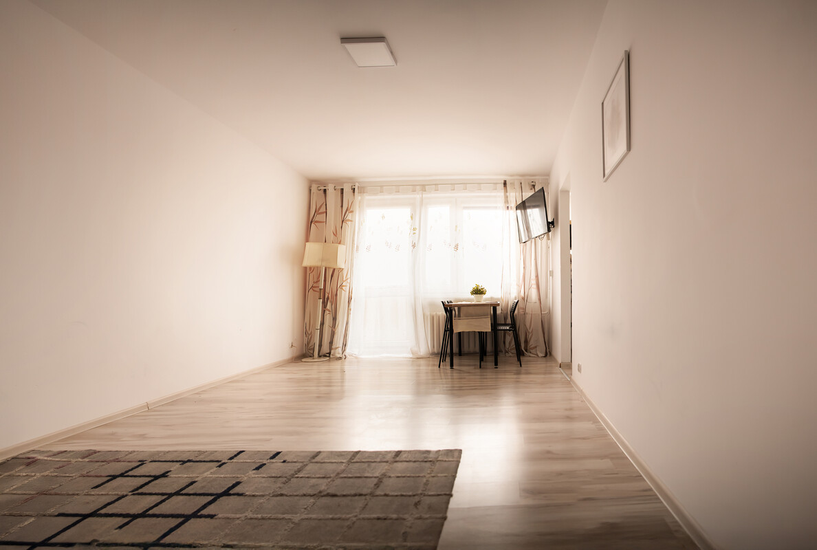 Elbląg NOVA STREFA NIERUCHOMOŚCISprzedamSłoneczna i przytulna kawalerka 33m2 na 2 piętrze– ul. Piechoty,