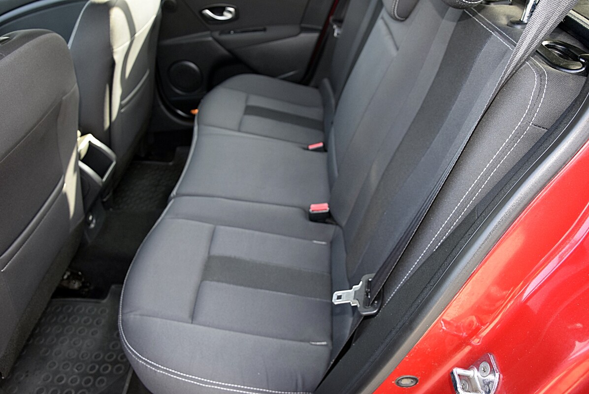 Elbląg Renault Megane Kombi 1.9 Diesel, 2009 – Komfort, styl i niezawodność! 🚗✨Samochód w