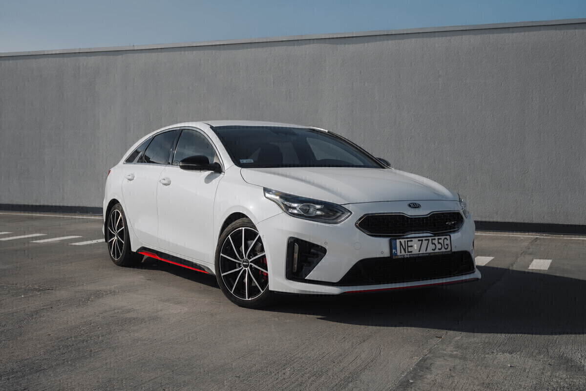 Elbląg KIA ProCeed 1.6 GT 204 KM – Pierwszy właściciel, polski salon, bezwypadkowy!Dynamiczne auto o
