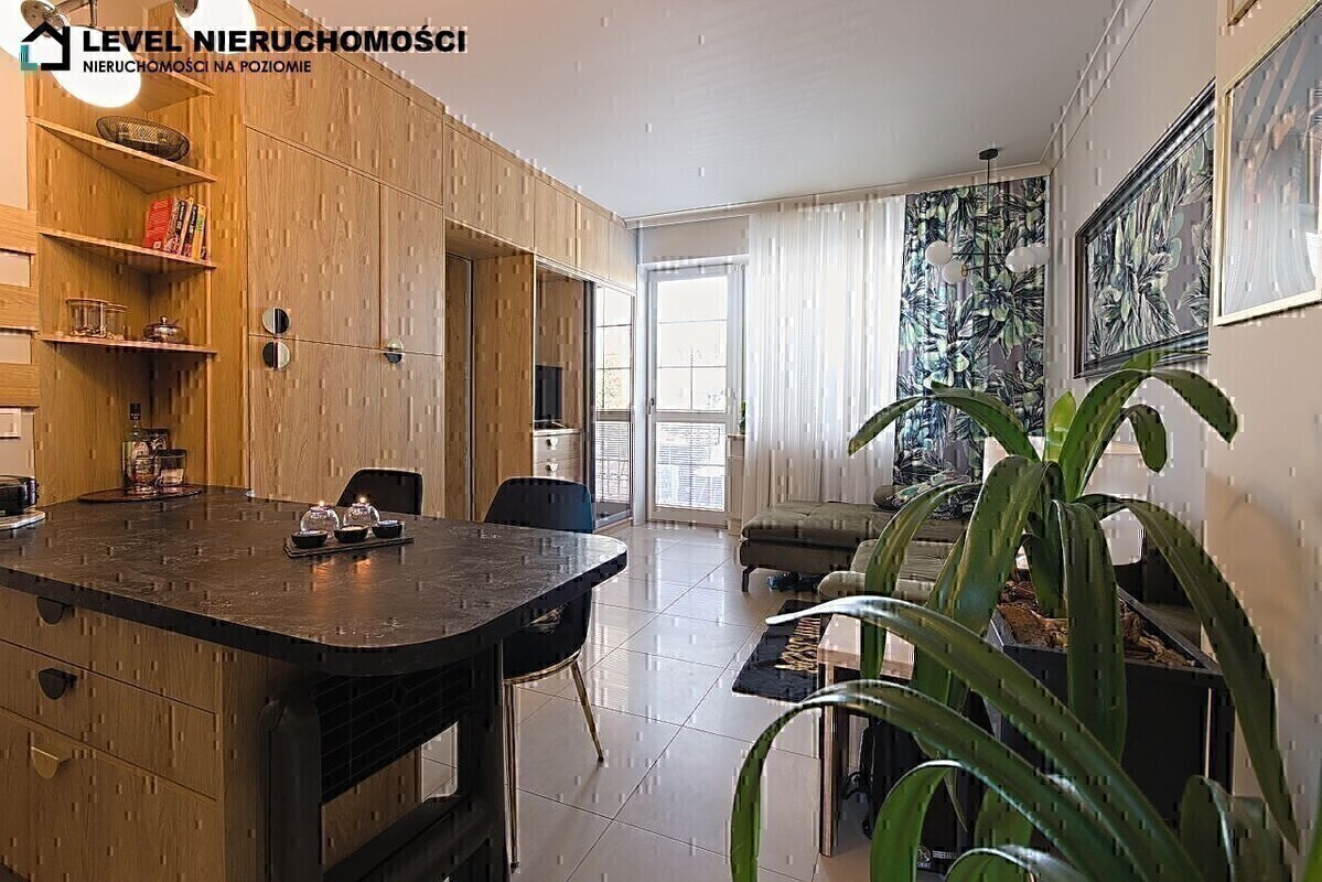 Elbląg LEVEL NIERUCHOMOŚCI Dom wielofunkcyjny w StegnieTrzy apartamenty94,63m2 NIERUCHOMOŚCI NA