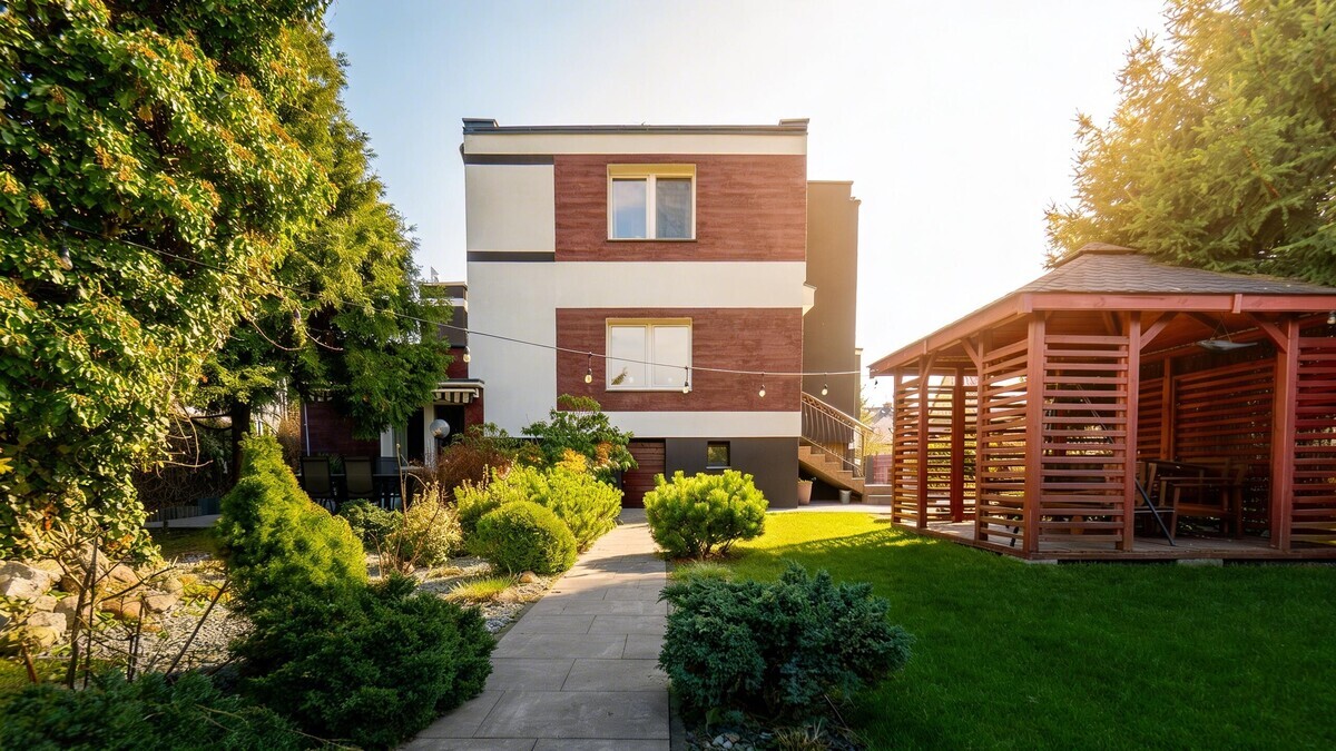 Elbląg &nbsp; TO MY SPRZEDAJEMYNIERUCHOMOŚCI W TYM MIEŚCIEBIURO NIERUCHOMOŚCIAMERICAN HOMEFOR SALE - DOM UL.