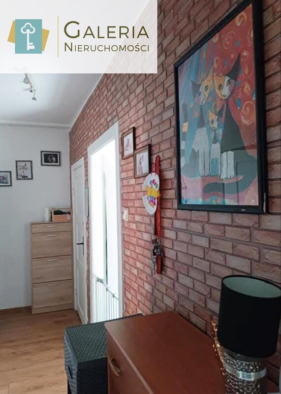 Elbląg GALERIA NIERUCHOMOŚCIZ pasji i miłości do nieruchomościNa sprzedaż: 3 pokojowe mieszkanie z możliwością