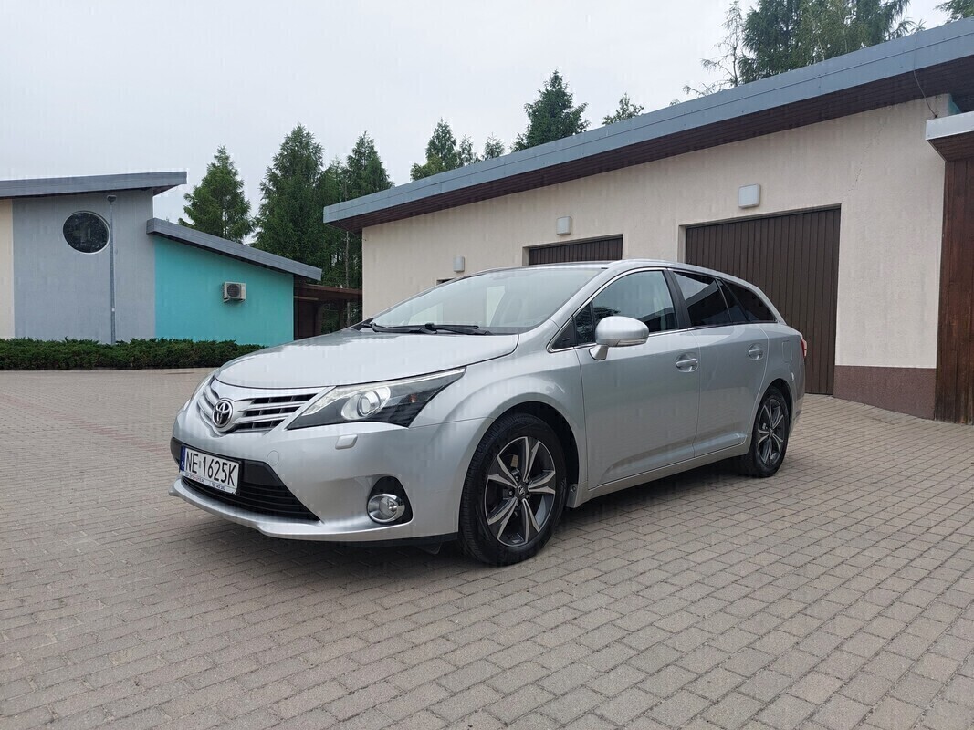 Elbląg 🚗 Toyota Avensis 2,0 124 KM !🚗