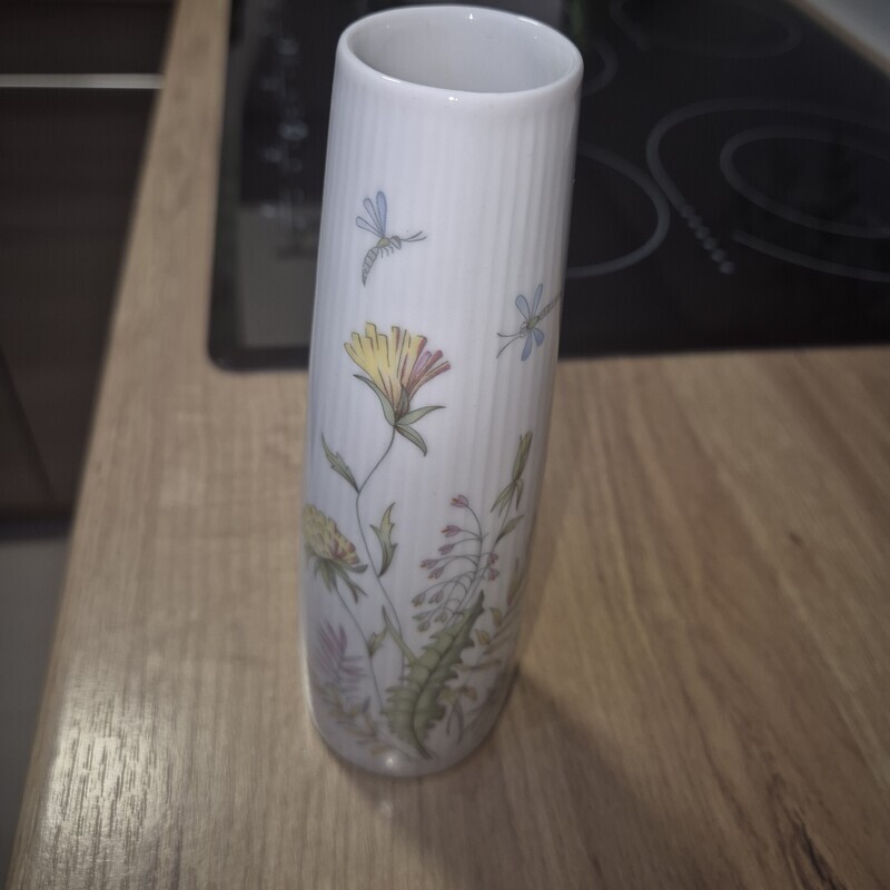 Elbląg Sprzedam wazonik 19 cm sygnowany Bavaria